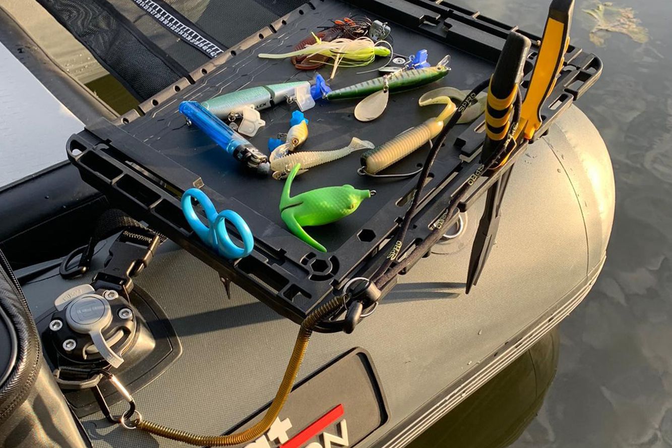 Stolik wędkarski THf375